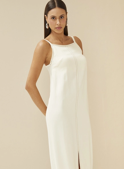 Vestido Longo Com Fenda Frontal