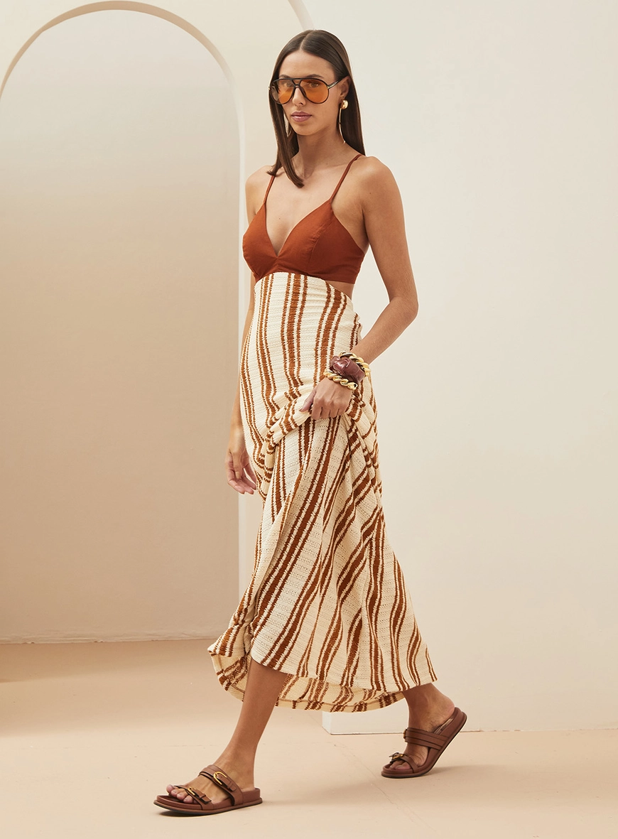 Vestido Listrado Detalhe Em Linho Estampados
