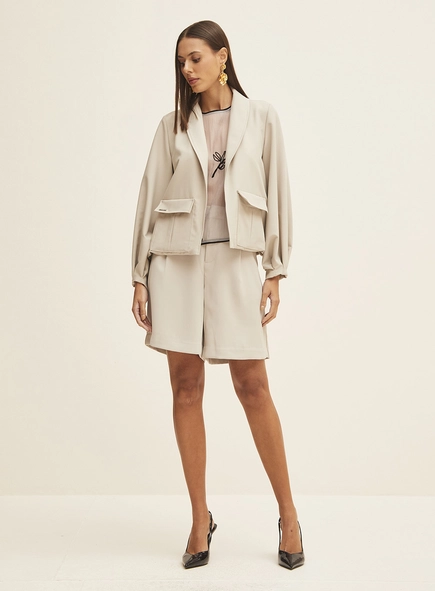 Blazer Feminino Alfaiataria Com Bolsos Frontais