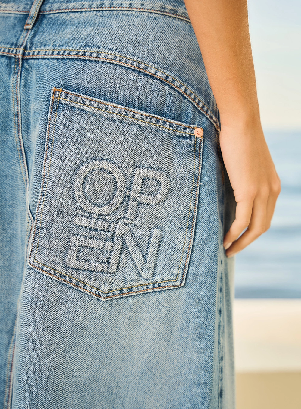 Saia Jeans Feminina Longa Com Fenda Índigo 5