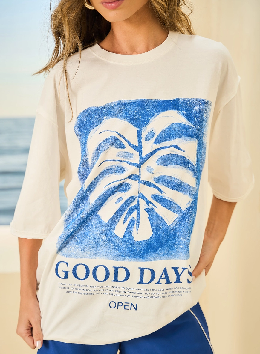 Camiseta Feminina Estampada Off Shell 3