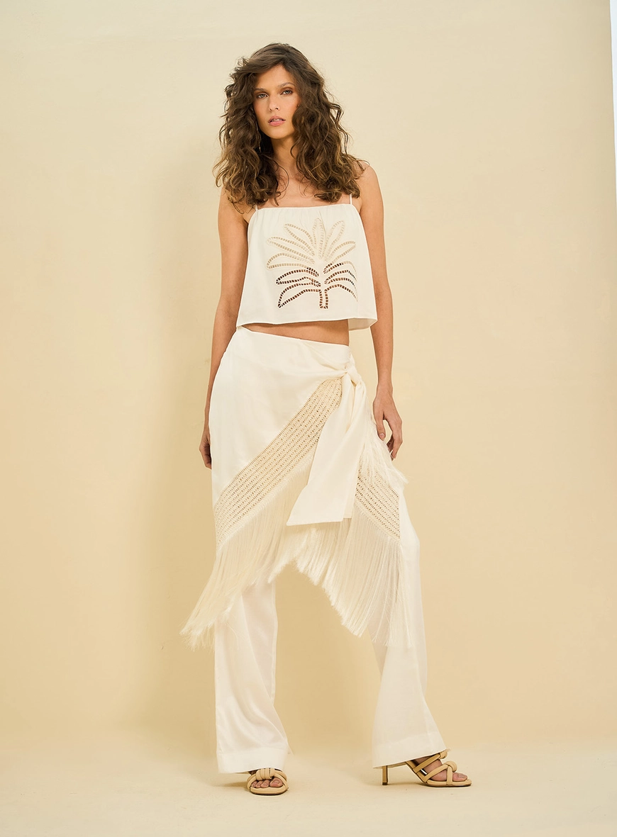Top Feminino Linho Com Bordado Off Shell 4