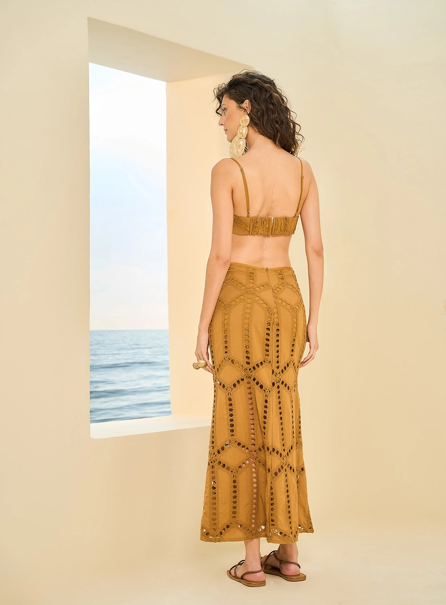 Vestido Basic Comfort Com Transparência Marrom 3