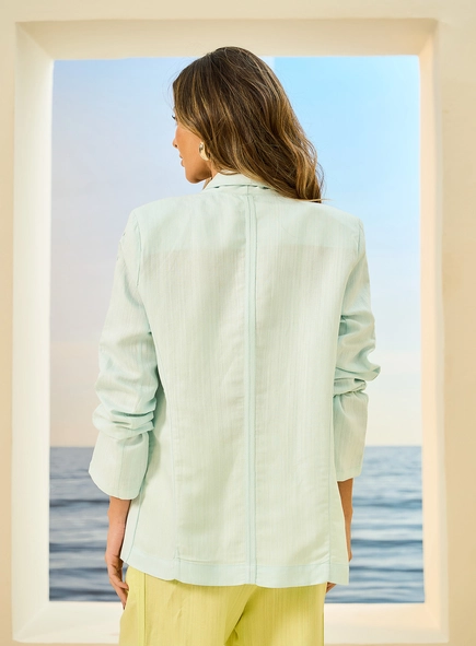 Blazer Feminino Com Botão Para Fechamento
