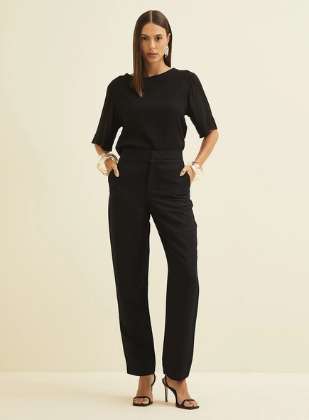Calça Feminina Slim Em Linho
