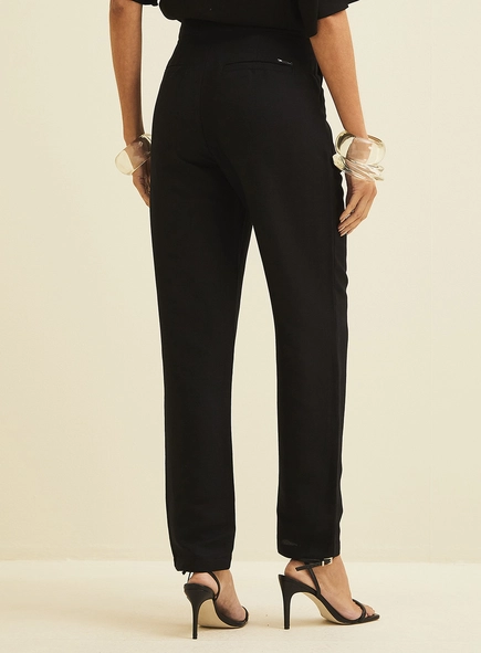 Calça Feminina Slim Em Linho