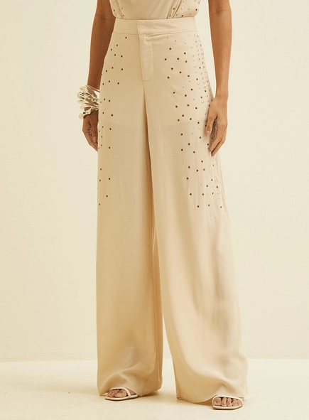 Calça Pantalona Com Aplicação
