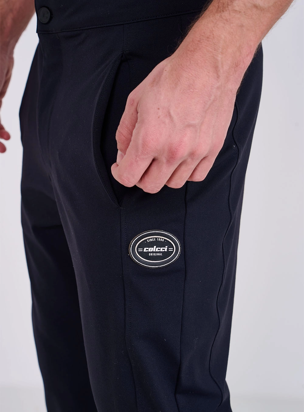 Calça New Chino Reta - Colcci Tech Preto