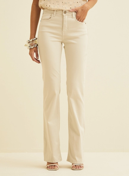 Calça Em Sarja Boot Cut