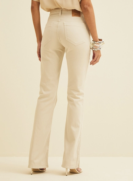 Calça Em Sarja Boot Cut