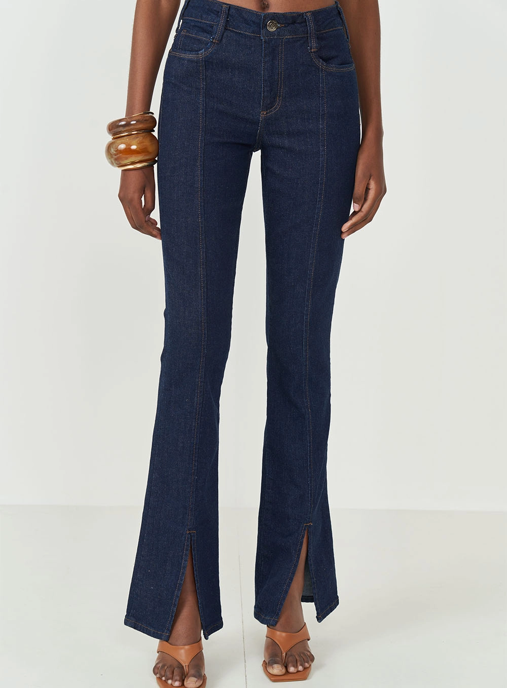 Calça Jeans Bia Reta Com Fenda Índigo