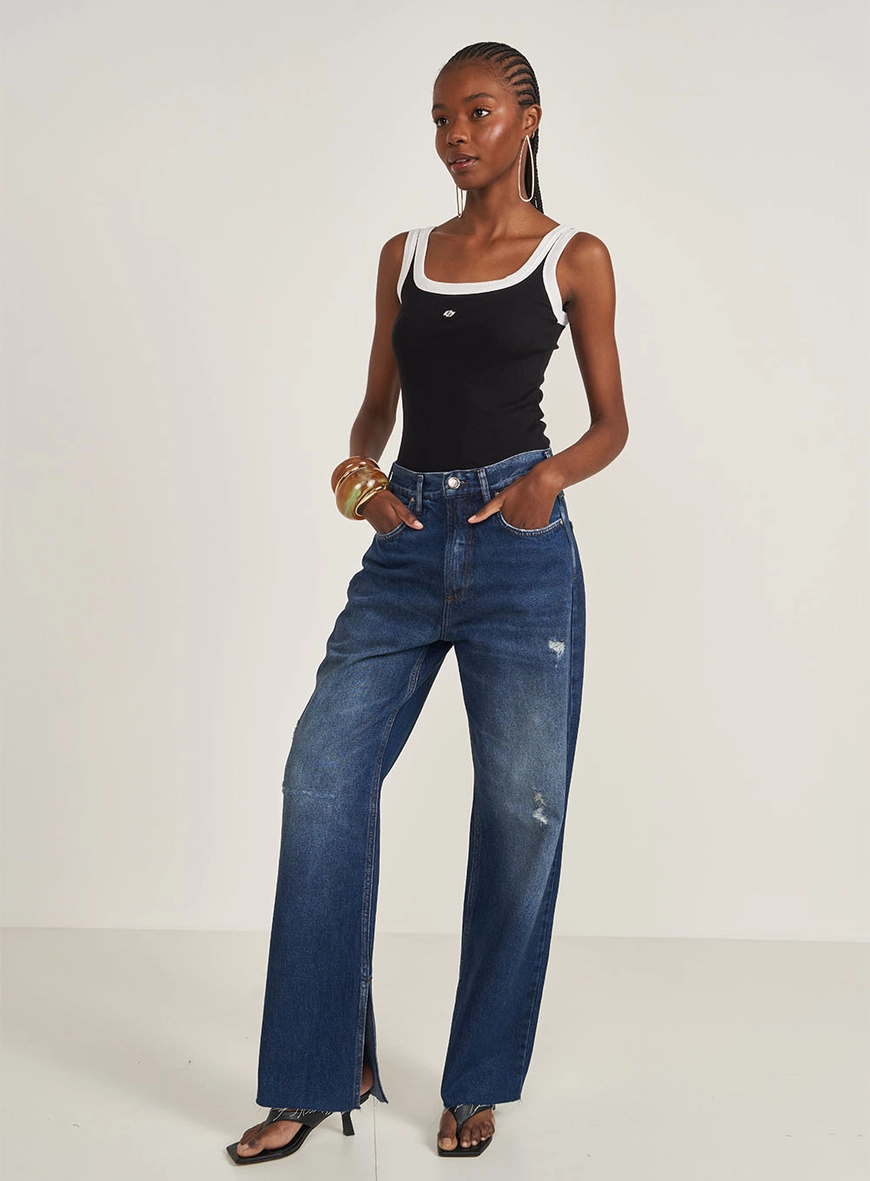 Calça Feminina Jeans Leoni Low Com Detalhes Puídos