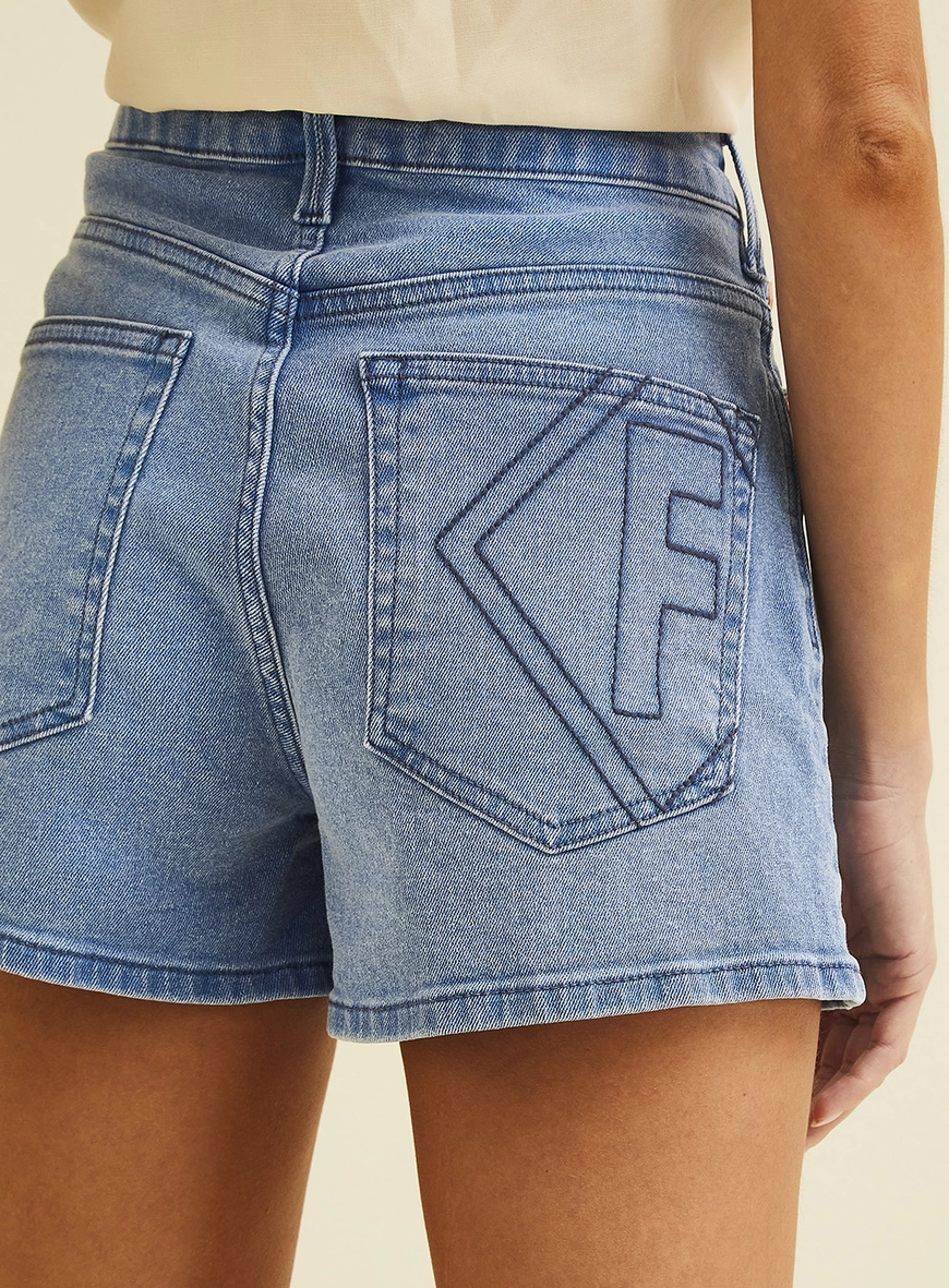 Short Jeans Sofia Bolso Com Bordado Índigo