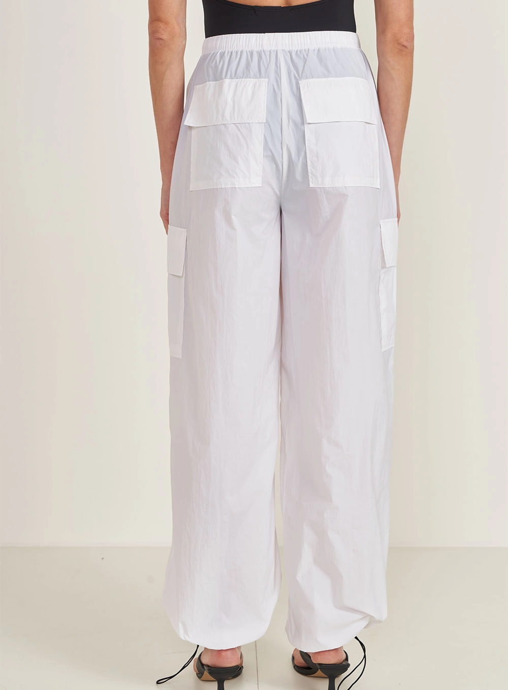 Calça Cargo Jade Com Barra Ajustável Off Shell
