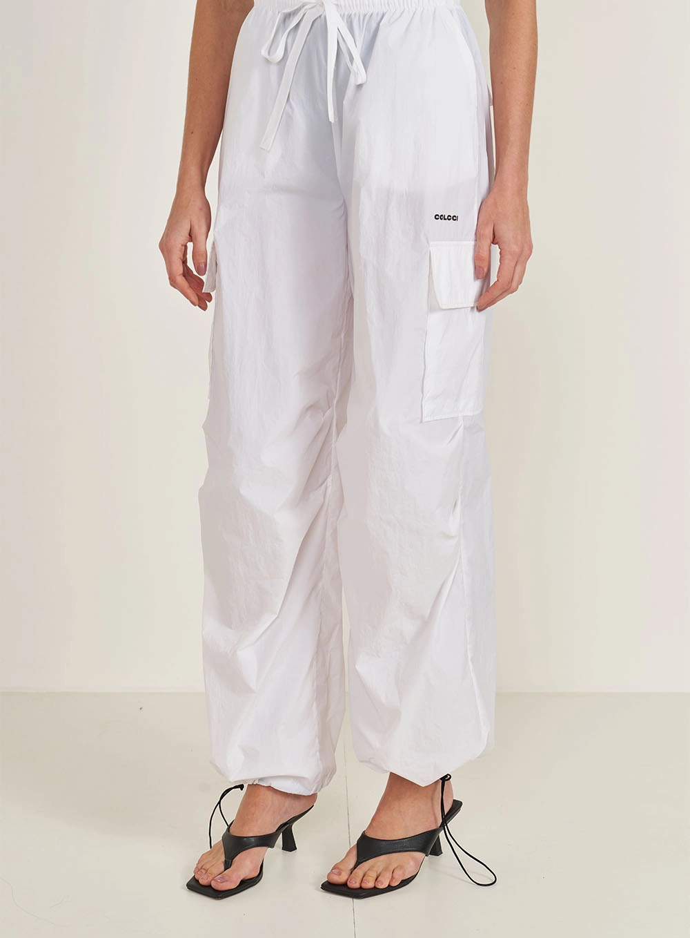 Calça Cargo Jade Com Barra Ajustável Off Shell