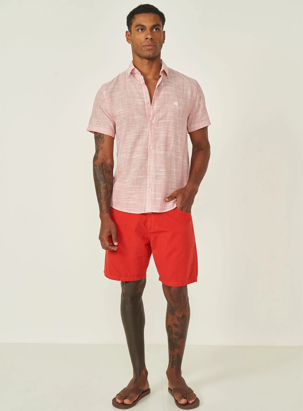 Bermuda Em Sarja Bona Vermelho