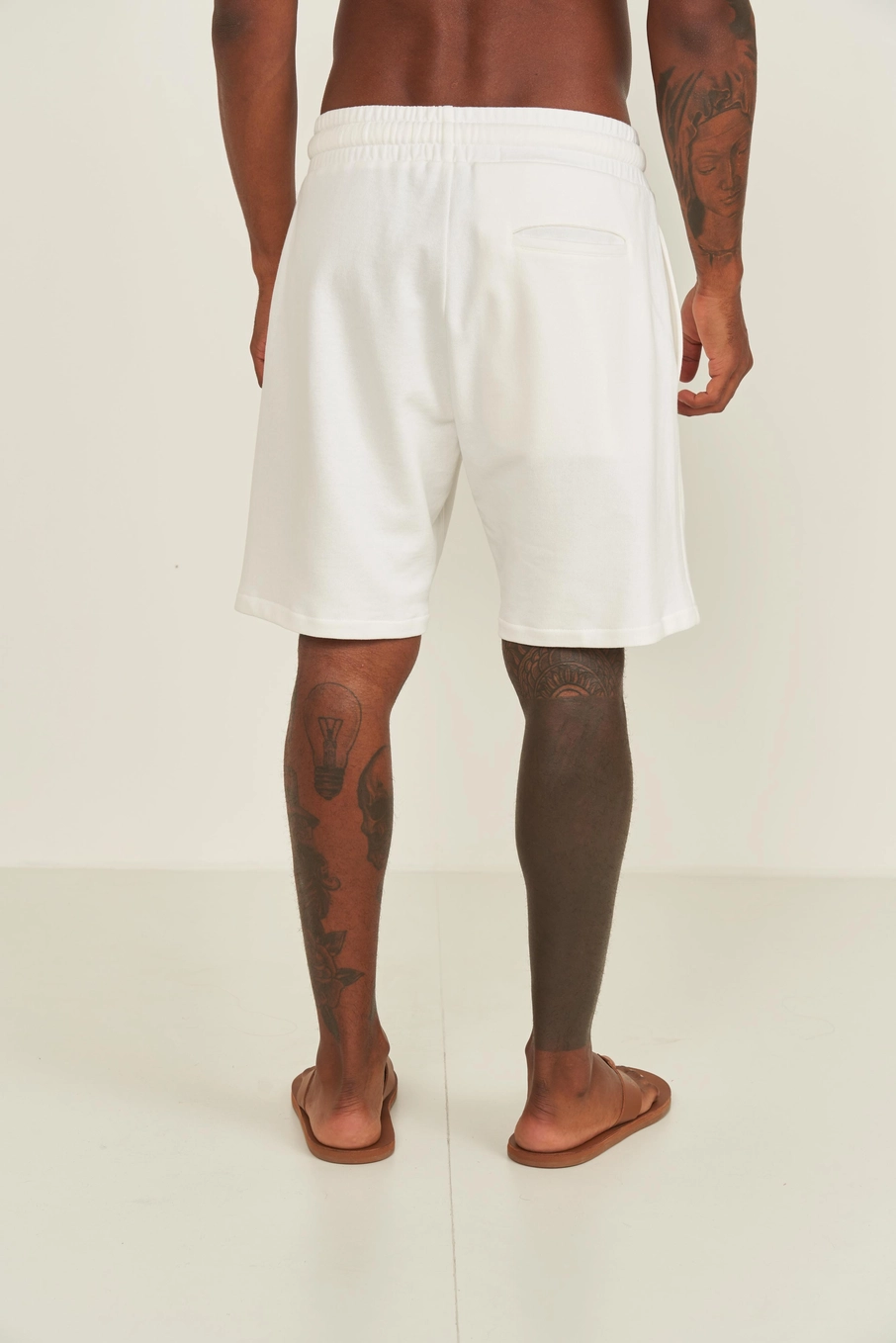 Bermuda Moletom Comfort Off Shell
