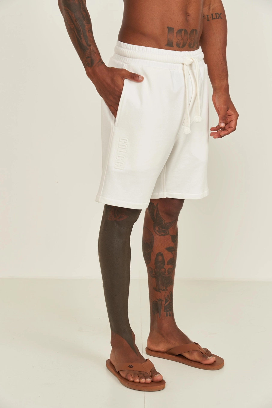 Bermuda Moletom Comfort Off Shell