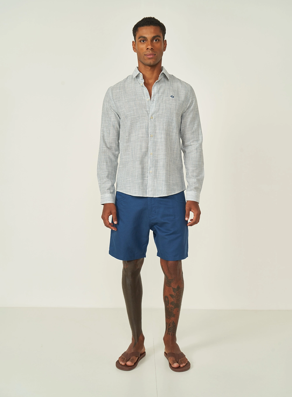 Bermuda Bona Com Linho Azul