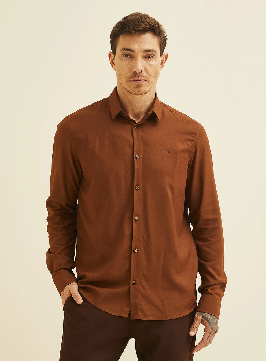 Camisa Masculina Relax Manga Longa Marrom