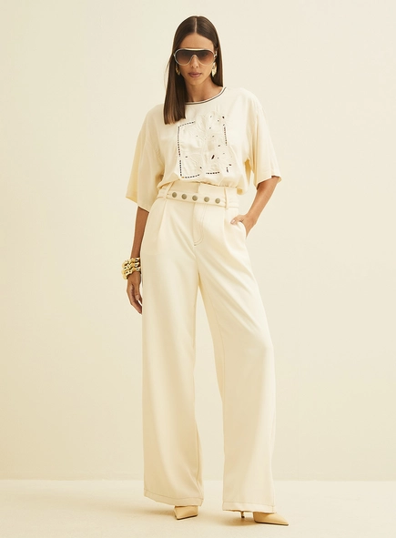 Camiseta Oversized Com Bordado