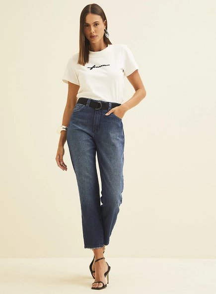 Camiseta Perene Com Bordado