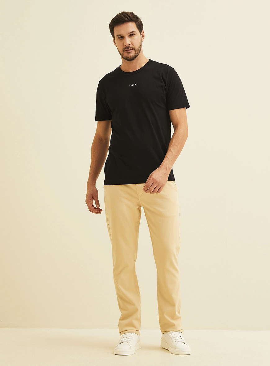 Camiseta New Slim Com Detalhe Em Logo Preto