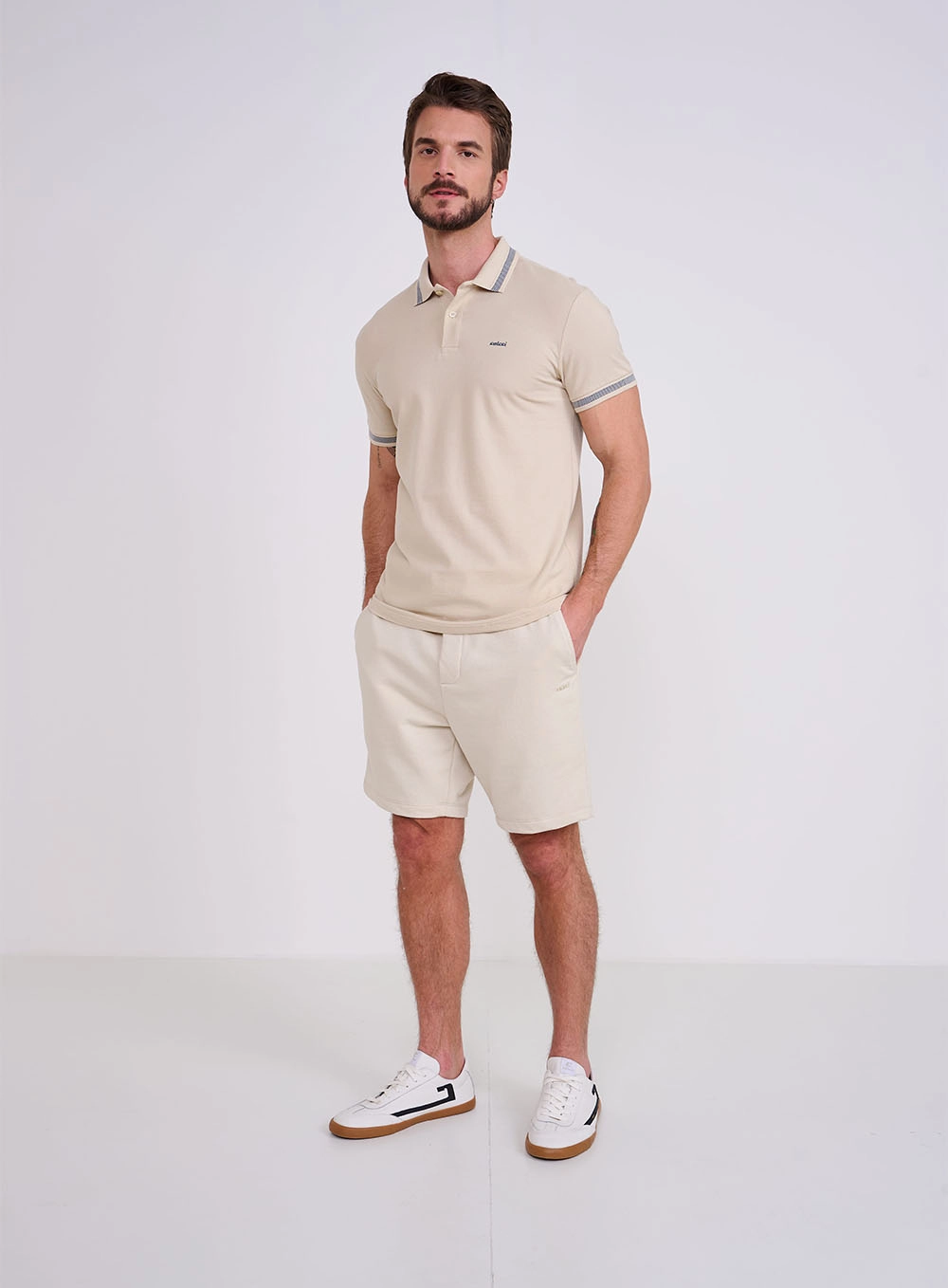 Polo Gola Jacquard Brasil Bege