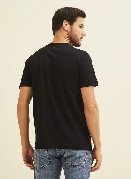 Camiseta Com Estampa Frontal