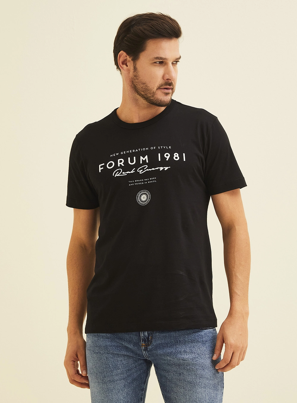 Camiseta Com Estampa Frontal Preto 2