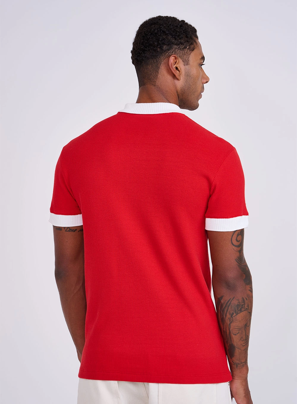 Polo Gola Contraste Vermelho