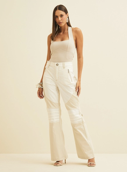 Blusa Estruturada Justa
