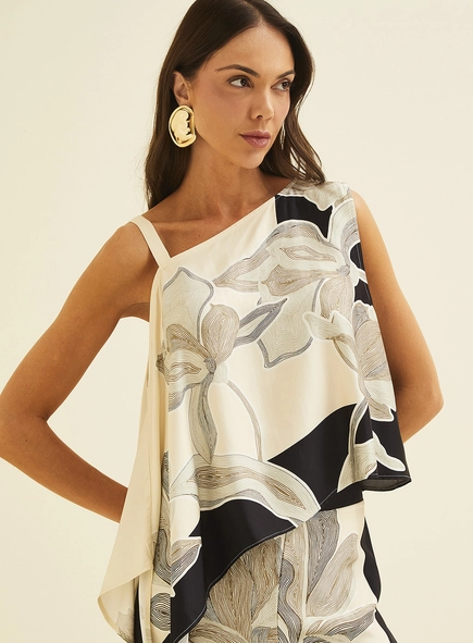 Blusa Solta Estampada Assimétrica