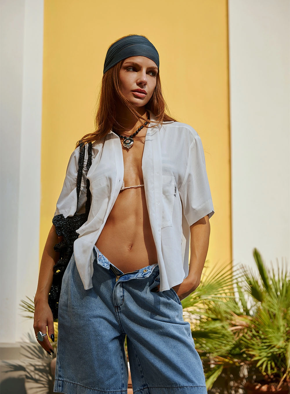 Camisa Loose Manga Curta Off Shell