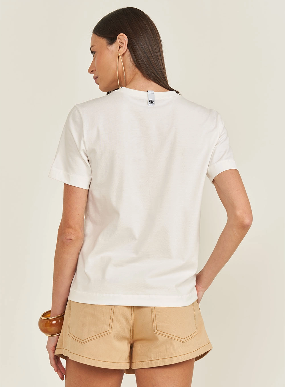 Camiseta Feminina Ovesized Off Shell
