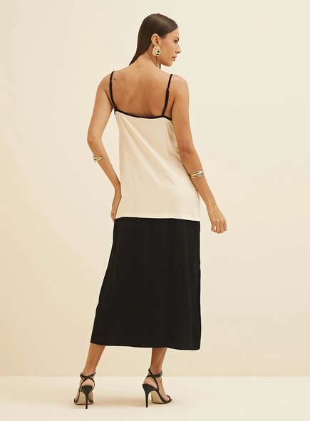 Vestido Midi Reto Duo Color