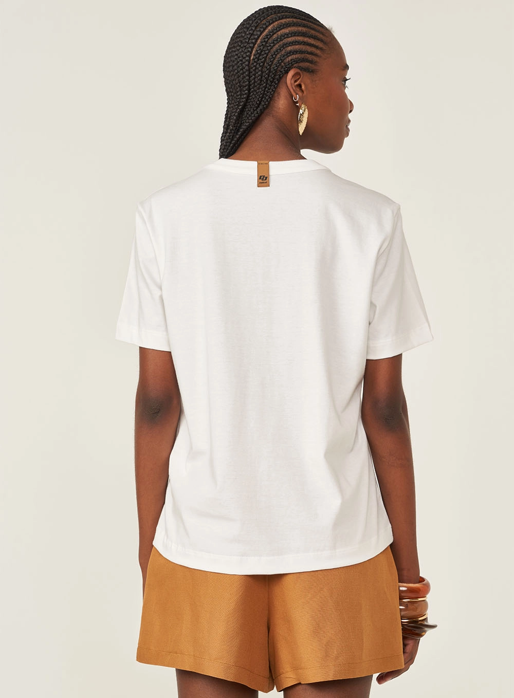 Camiseta Boy Com Estampa Frontal Off Shell