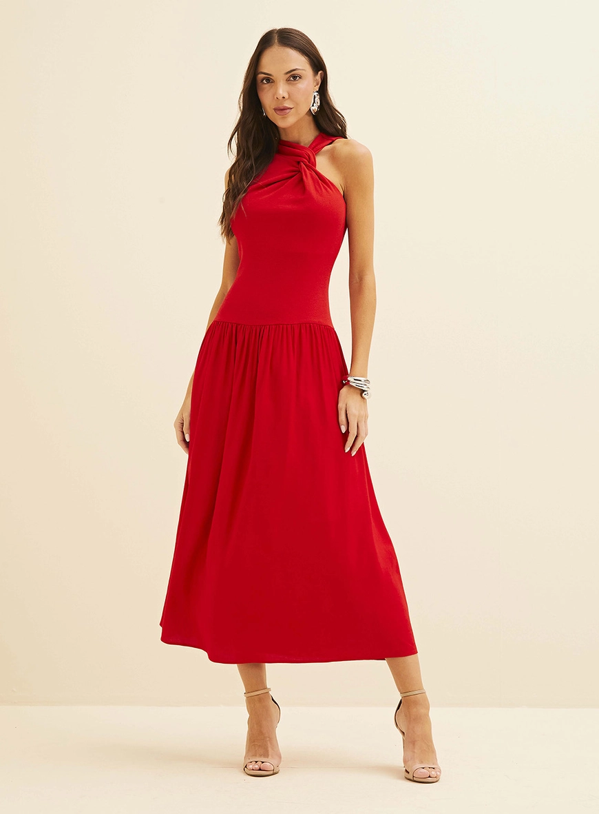 Vestido Midi Evasê Com Torção E Detalhe Em Linho Vermelho