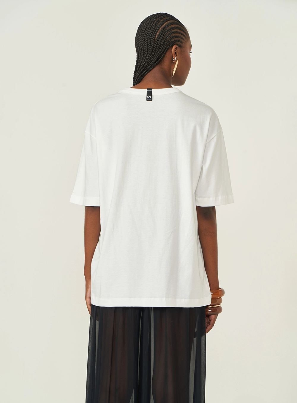 Camiseta Loose Com Estampa Off Shell