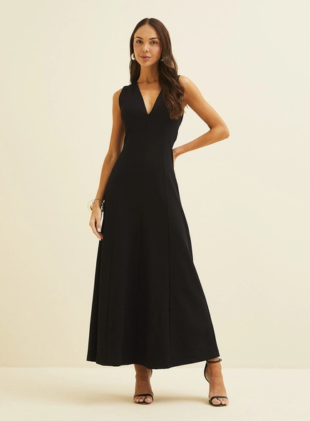 Vestido Midi Evasê