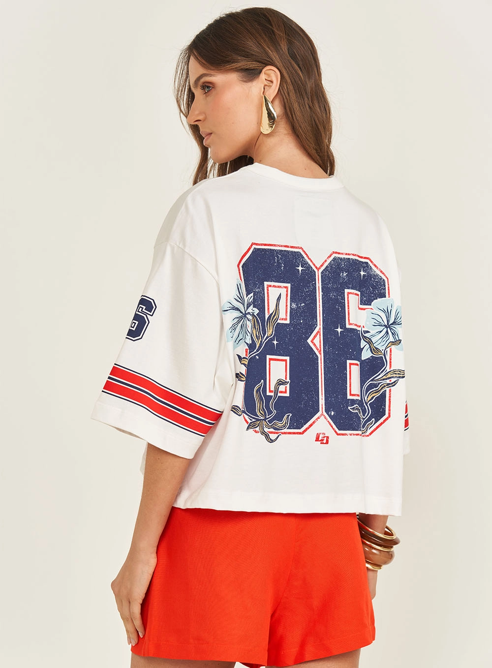 Camiseta Feminina Esportiva Estampada Off Shell