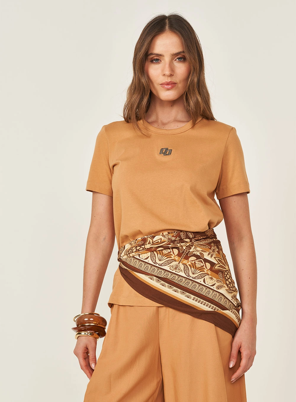 Camiseta Feminina Comfort Bege
