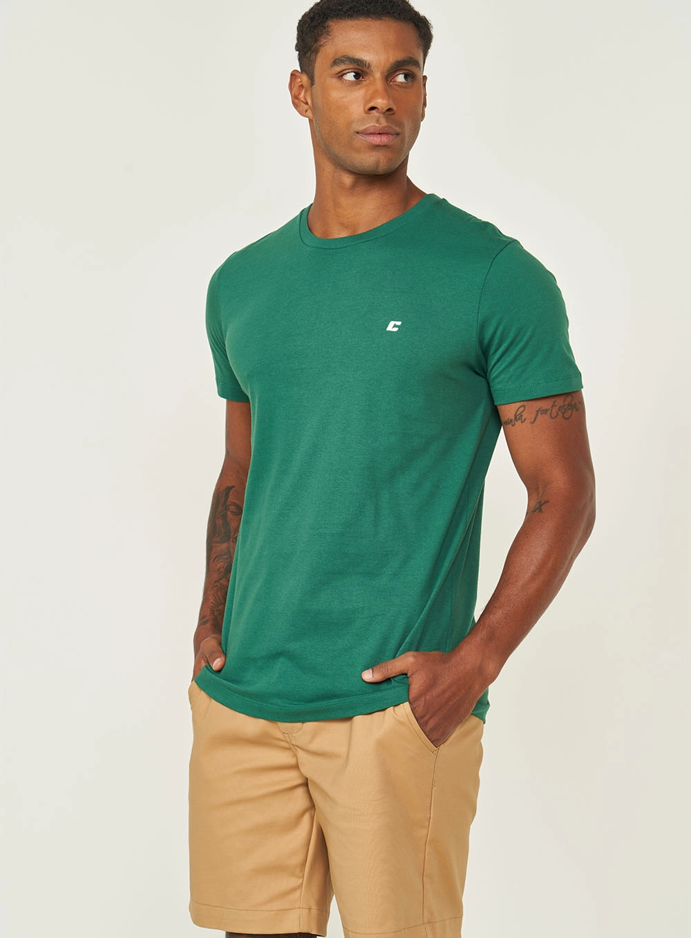 Camiseta Masculina Manga Curta Slim Verde
