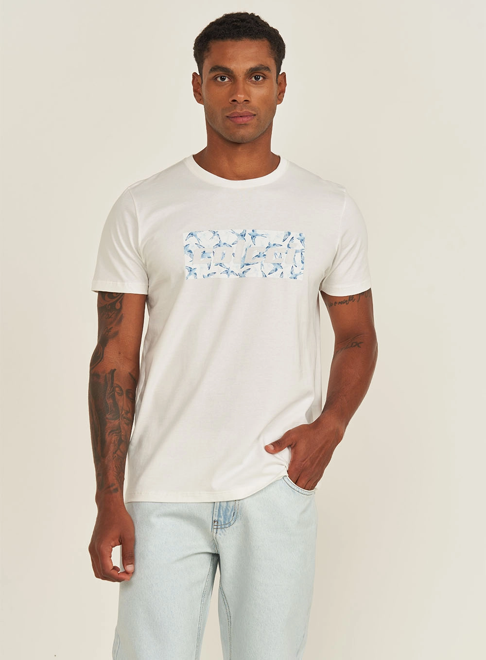 Camiseta Slim Masculina Print Logo Off Shell