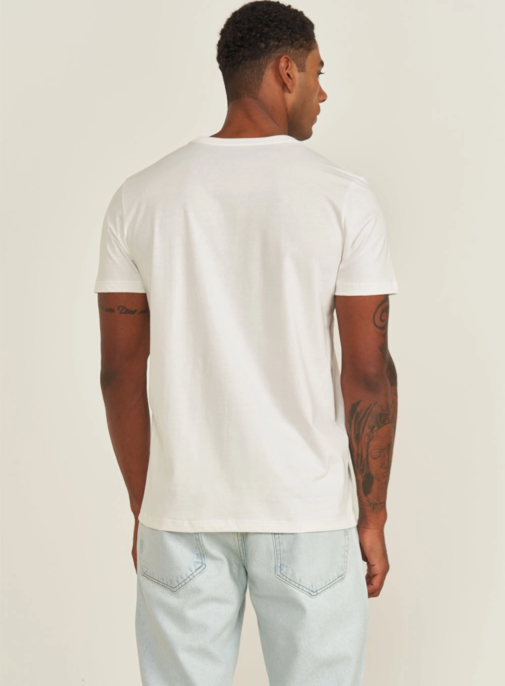 Camiseta Slim Masculina Print Logo Off Shell
