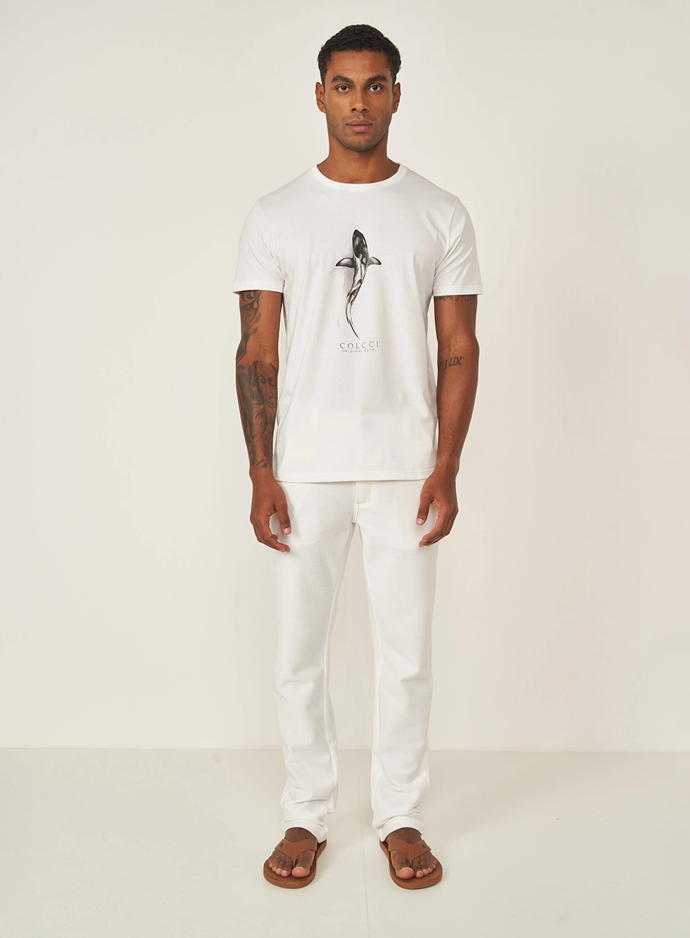 Camiseta Slim Com Estampa Off Shell