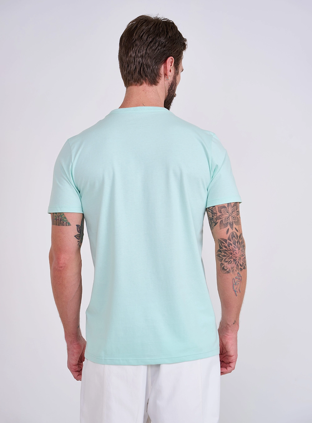 Camiseta Slim Com Estampa Frontal Verde
