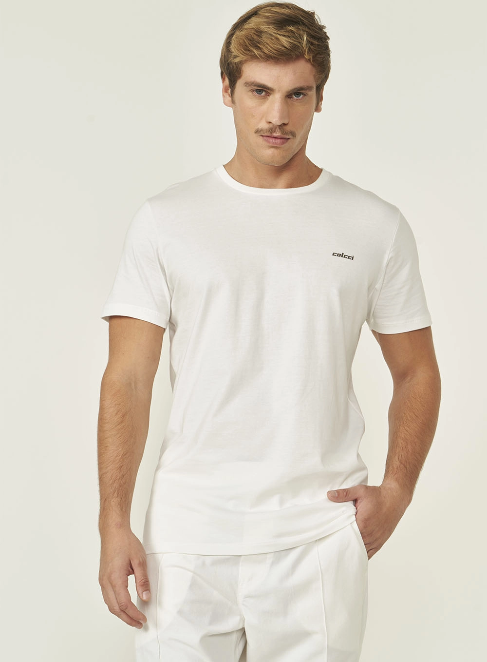 Camiseta Slim Manga Curta Off Shell