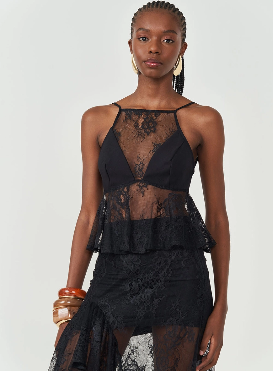 Blusa Em Renda Com Transparência E Amarração