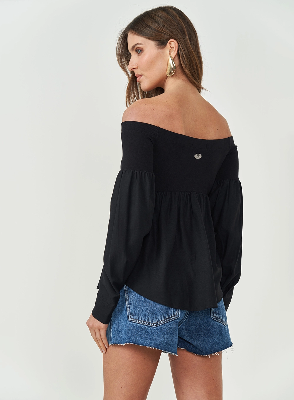 Blusa Comfort Manga Longa Ombro A Ombro Preto